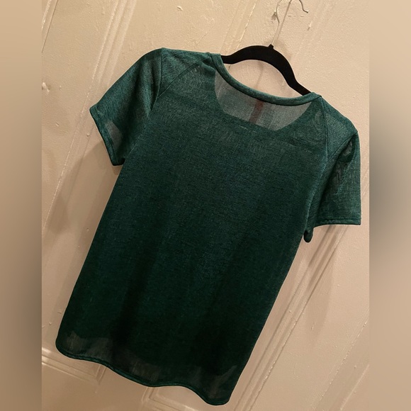 EIGHT SIXTY semi-sheer top - Picture 2 of 3